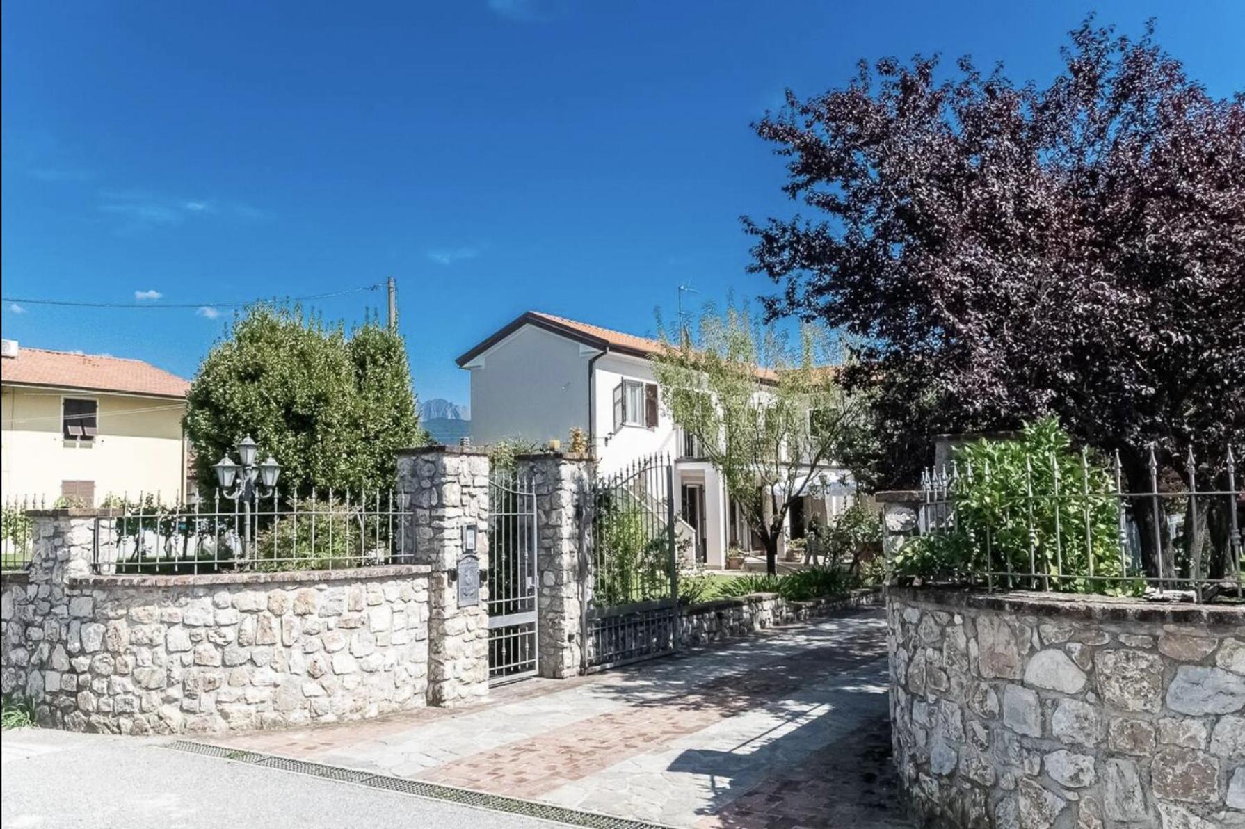 Villa Oasi Di Pace Sarzana Luni Exterior foto